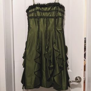 Green Badgley Mischka Strapless Mini Cocktail Dress Size 6